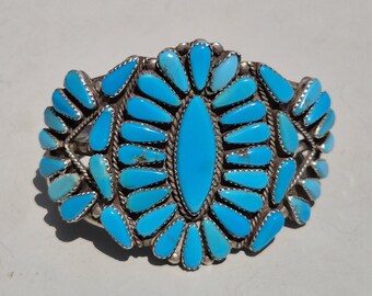 Antique Zuni bangle 1930 made of silver with 20 turquoises in shades of green Vintage Native American jewelry 60 mm I 1441