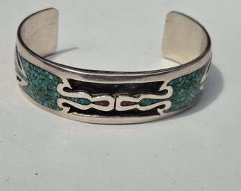 Vintage bangle 1970s • 2 Thunderbirds chip inlay • Silver tested • HMIJ hallmarked • Navajo style USA I 1528