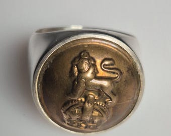 Signet ring with antique uniform button • Lion on crown • Tribal Spirit • Silver 925 • Unique • Size 62 (21 mm Ø) I 1653