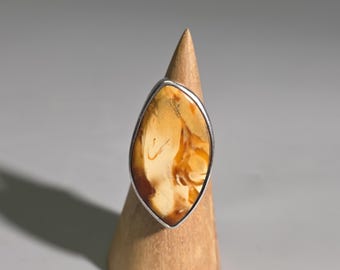 Natural Baltic Amber Silver Ring, Butterscotch Honey Amber, Marquise Statement Ring, Handmade Schmuckrausch, Size 57 I SR1667
