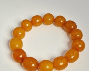 Amber bracelet for men, vintage 1950s style · large beads · elastic · Upcycled Jewelry Frenzy Vintage 0399
