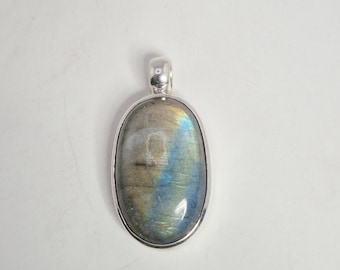 Labradorite pendant, 925 sterling silver, oval cabochon 37.8 mm, strong blue-gold shimmer, 5 mm eyelet, Schmuckrausch Vintage 0025