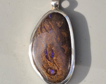 Boulder Opal pendant made of 925 silver – Queensland Australia – unique piece with blue shimmering veins – Silvery by Schmuckrausch Vintage 1409