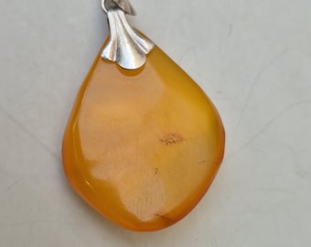 Art Deco Butterscotch Amber Pendant | Teardrop Shape 1930s | Silver Double Loop with MET Hallmark | Vintage Unique I 1473