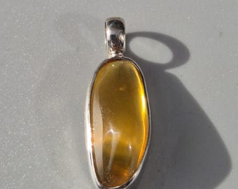 Amber pendant drop – silver 925, almost clear with slight cloudiness, honey-colored, 30 mm, 3.10 g – Schmuckrausch Vintage 1886