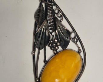 antique large pendant amber butterscotch silver 835 Art Nouveau /758 schmuckrauschVINTAGE