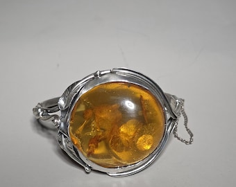 Amber bangle, 925 sterling silver, large cabochon, cognac amber, Art Nouveau, box clasp, Schmuckrausch vintage 0750