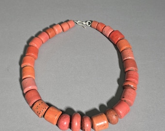 Antique Nepal Red Coral Glass Bead Necklace 223 g 49 cm Sterling Silver – Tribal Spirit I SV1462