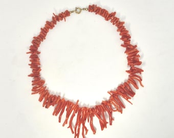 Branch coral necklace Italy 1950s dark red Corallium rubrum Jewelry Rush Vintage