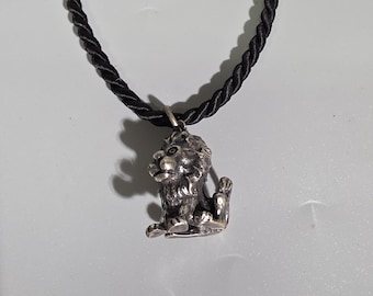 Vintage Bavarian Lion Necklace | 835 Silver Heraldic Pendant | Bavarian Traditional Costume Dirndl Oktoberfest Jewelry | SR1006