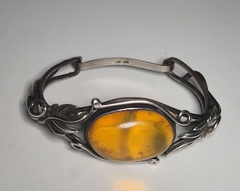 Art Nouveau bangle made of 925 silver with genuine Baltic amber | Handmade in Germany | Floral design | Unique piece for women