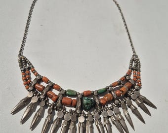 Tibetan statement necklace, 3-row – antique coral, turquoise & silver | Ethnic necklace, Himalaya, circa 1980, 58 cm, 140 g (1406)
