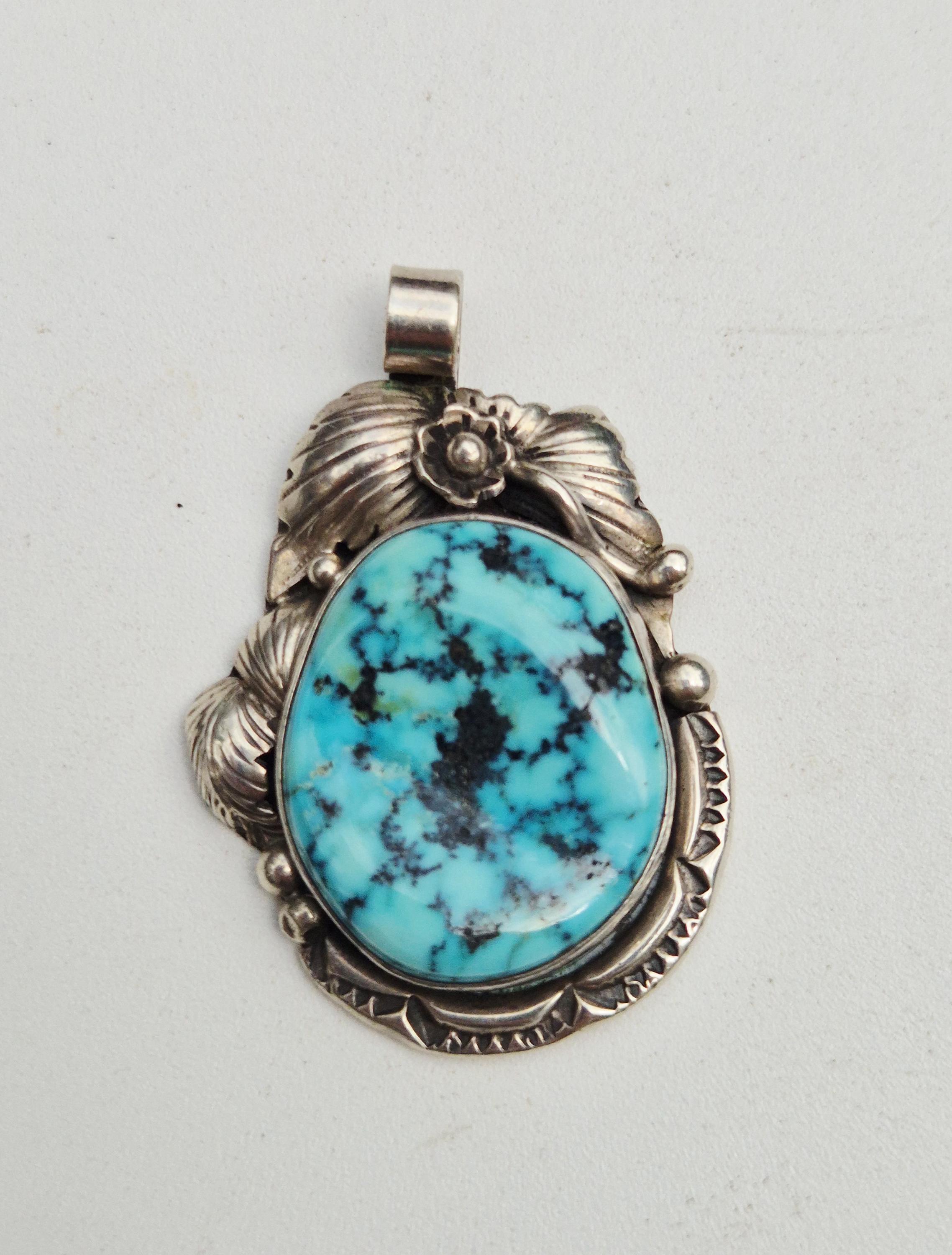 ナバホ　ローンマウンテン　ペンダント　tom willeto ナバホ ローンマウンテン ペンダント tom willeto Navajo Vintage