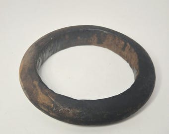 African upper arm bangle, black stone, Mali Hombori, Schmuckrausch Vintage 0170