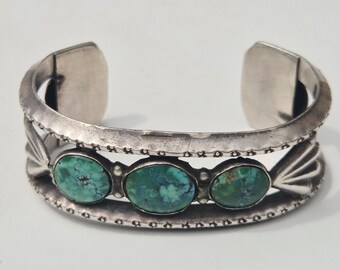 Solid men's bangle USA Sterling Silver 1970 with 3 turquoises Vintage Cuff 72.96g Hallmarked Sterling Inner diameter 67mm