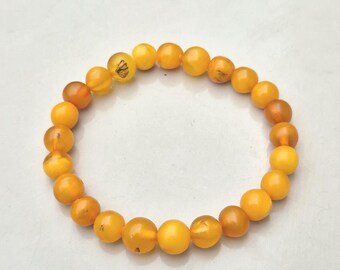 Elastic bracelet made of 5 antique amber beads • Butterscotch • Baltic amber • Diameter 60mm • 10.77g • 883