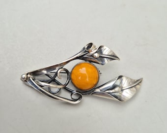 Antique Art Nouveau brooch with calla lilies and butterscotch amber | German handcraft in silver | Vintage unique piece I 1475