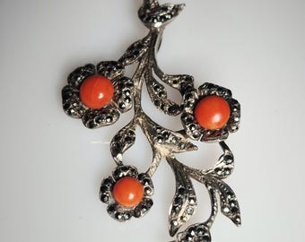 Art Nouveau pendant around 1900 • Silver 835 • Mediterranean coral & marcasites • converted from a brooch • 18.82g I 1652