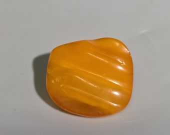 Antique Königsberg Amber Brooch – Art Deco Wave Carved Baltic Amber – Butterscotch Amber Pin – 1930s Jewelry I SR1644