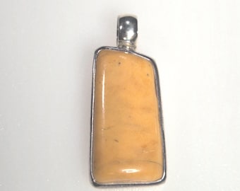 Square amber pendant – asymmetrical shape – 925 silver – antique patina – Baltic amber – 5mm eyelet – unique piece 1754