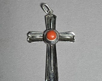 Vintage Coral Cross Pendant Bavarian Art Nouveau 835 Silver Schmuckrausch Vintage 1951