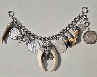 Antique charivari with 11 pendants – hunting trophies & silver coins – 925/900 silver – Bavaria around 1950