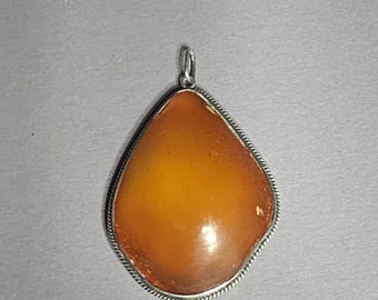 Natural Baltic Amber Pendant Silver Art Nouveau Historicism Untreated Honey Cognac Amber 1610