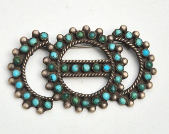 Rare Zuni brooch circa 1930 • Needlepoint technique • 43 turquoises • Silver handcrafted • 55×32mm • 12.42g I 1535