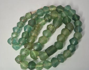 Antique Jatim glass beads, green faceted, Java jewelry strand 0088