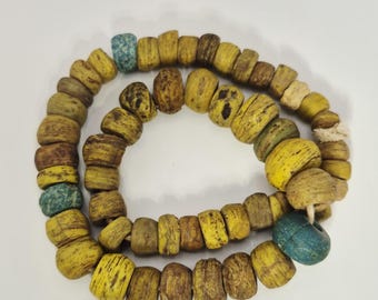 Old Hebron Beads Strand Ghana · Vintage glass beads for jewelry making Jewelry Rush Vintage 0115