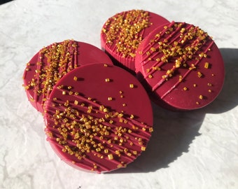 Chocolate Covered Oreos, Burgundy Chocolate Covered Oreos, Chocolate Covered Oreos for Weddings, baby showers, birthday party, gender reveal