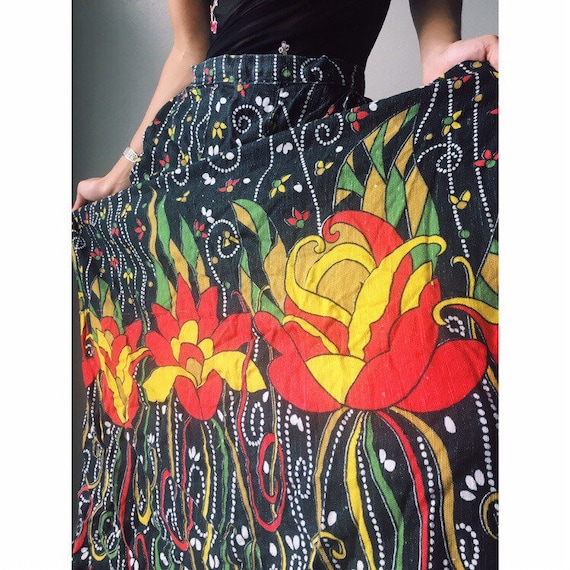 1970s Groovy Floral Skirt