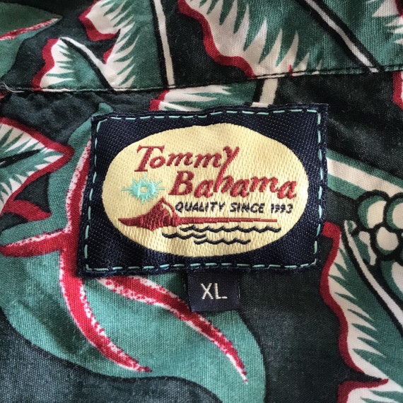 XL Rayon Tommy Bahama Hawaiian Aloha Shirt with H… - image 3