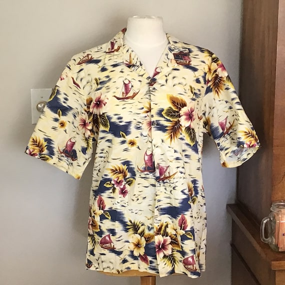 Large Hawaii all Cotton Hawaiian Aloha Shirt