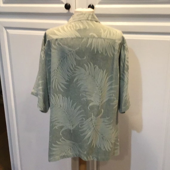 XL Silk Tommy Bahama Hawaiian Aloha Shirt with Gr… - image 2