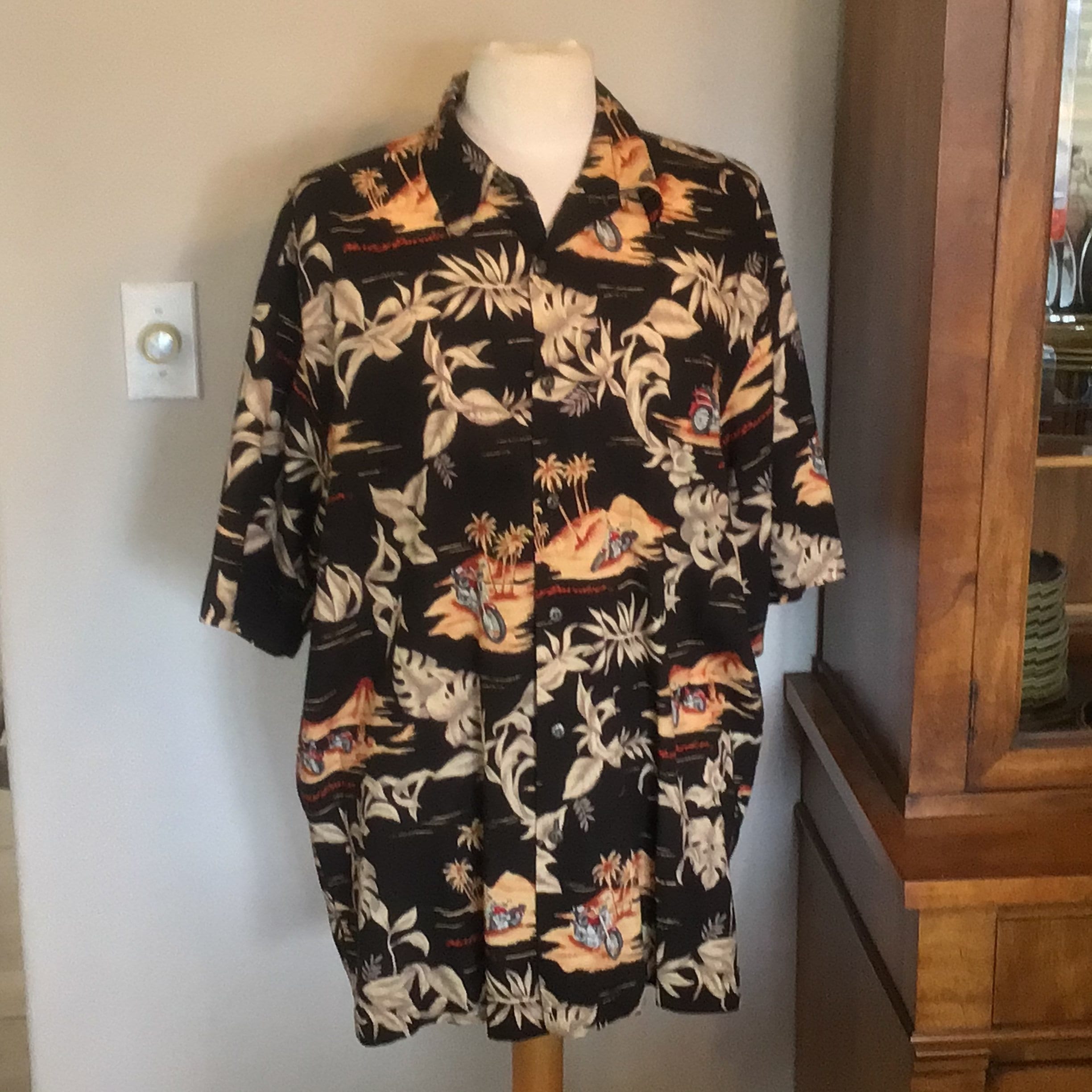 Large Tori Richard Harley Davidson All Viscose Hawaiian Aloha