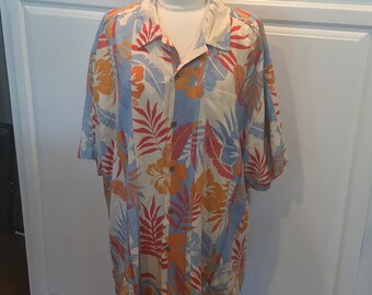 NonieAndCompany Hawaiian Mens Shirt, Tommy Bahama, Silk, black,cream,Tropical Shirt,Easy care.vintage, New Condition.