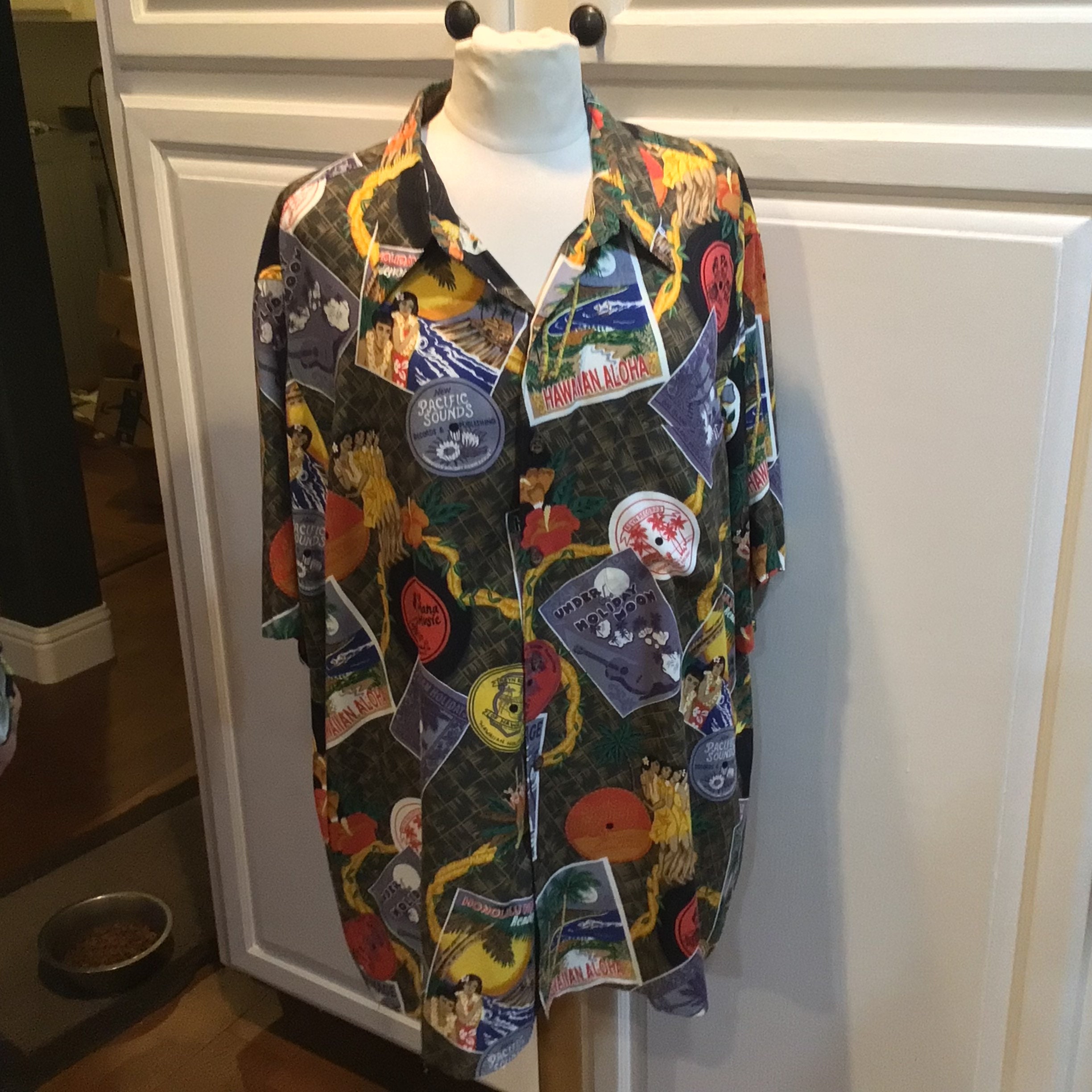 Chemise Hawaïenne Vintage Reyn Spooner - Taille L, Blanc Vert Rouge Bleu, Occasion Très Bon état