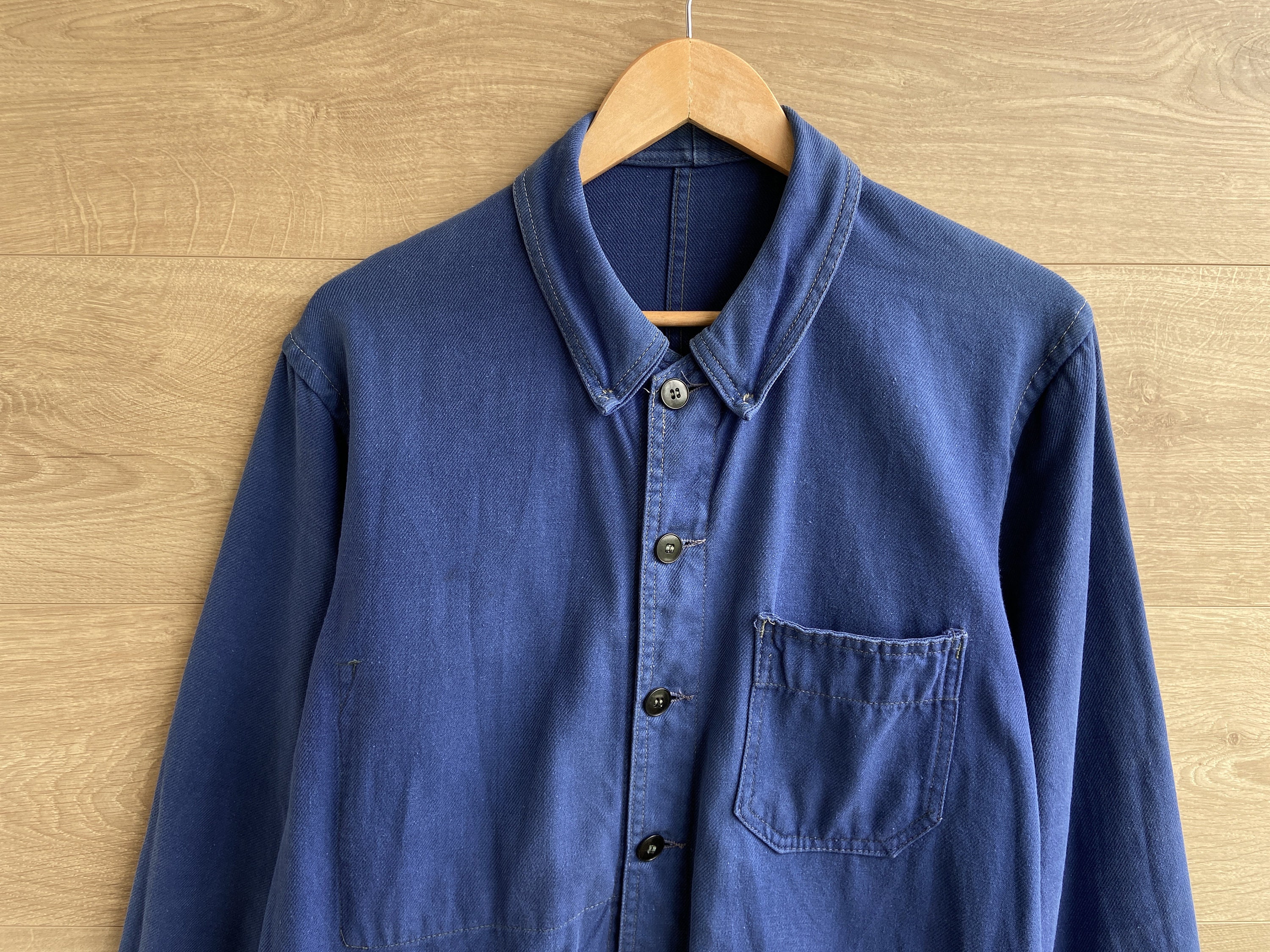 ジャケット・アウター 1930s vintage french work smock cotton Vintage French Work Chore Jacket, Blue Cotton Artist Smock, 1940s
