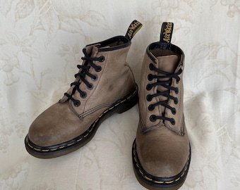 Dr Martens 1460 Vintage 90's, Size UK5, Made in England, Cherry