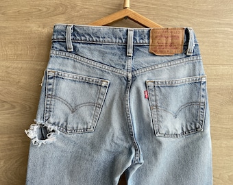Vintage W29 L34 Levi’s 505 Jeans Shredded Distressed Denim Stonewash Faded Jeans Grunge Pants