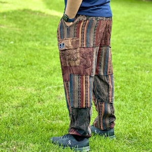 Pantalon patchwork coupe ample en coton de l&#39;Himalaya | Pantalon hippie fait main | Taille élastique ample pour sarouel de méditation et de yoga