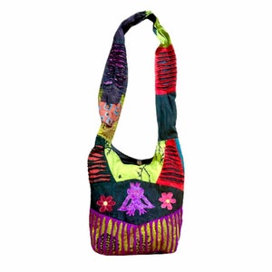 Bunte Boho Umhängetasche Crossbody Umhängetasche. Rasiermessergeschnittene Hobo Cotton Handmade Patterns Umhängetasche für den täglichen Gebrauch. große Schultertasche.