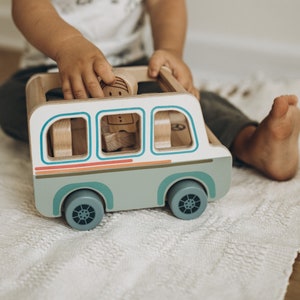 Wooden Bus with 6 passengers  - Montessori toys, Wooden toy car, Baby boys toys, Wooden toys, Kids toys, Fidget toy, Baby boy gift