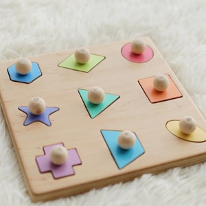 Geometric shape wooden puzzle with pegs, Montessori educational puzzle, Sorter toy, Wooden toys for toddlers, Baby puzzle, Gift for Kids