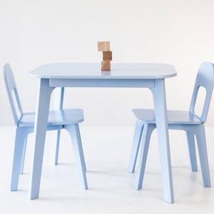 Montessori-Möbel Holztisch und Stühle für Kinder, Holztisch Kinder-Möbel, Kindertisch, Kleinkindtisch, Schreibtische, Tische & Stühle Bild 6