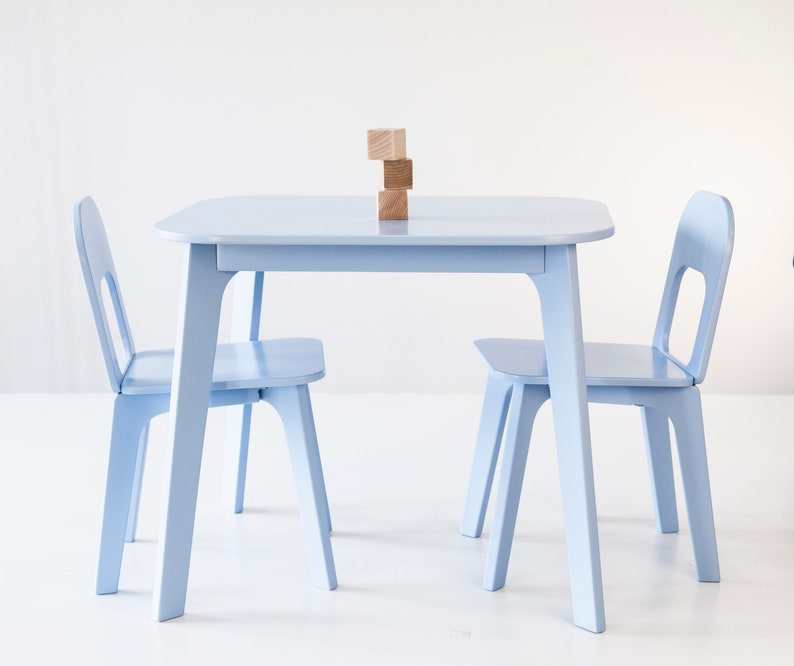 Montessori-Möbel Holztisch und Stühle für Kinder, Holztisch Kinder-Möbel, Kindertisch, Kleinkindtisch, Schreibtische, Tische & Stühle Bild 6