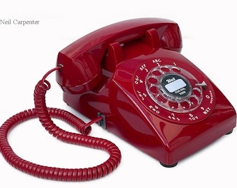 Red 500 Series telephone. Fully working.