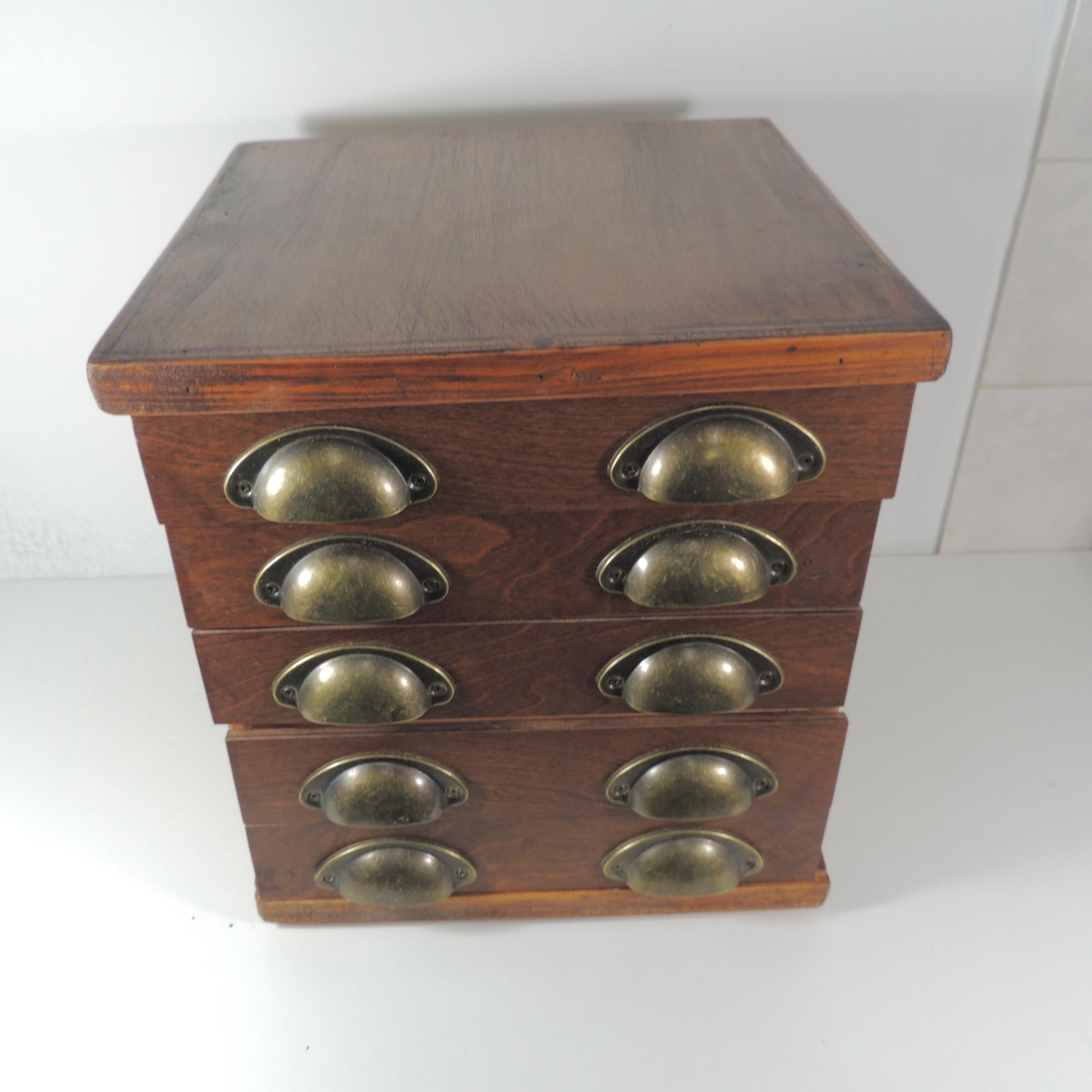Vintage sewing thread drawers - Etsy 日本