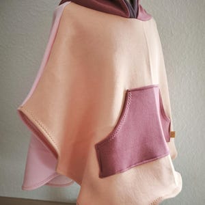 Diseño visual: Poncho tipo funda de tela de sudadera - Manta para coche con patchwork para asiento infantil